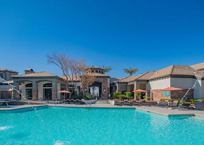 Close To Westgate Stadium With Pool Parking Gym Wd Glendale