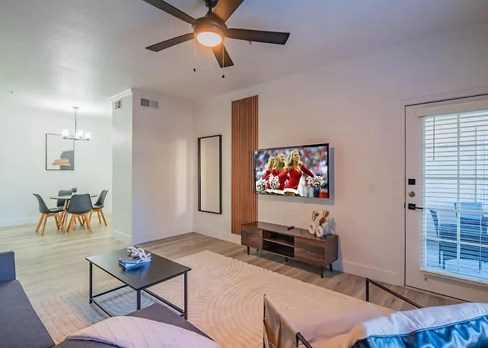 Close To Westgate Stadium With Pool Parking Gym Wd *